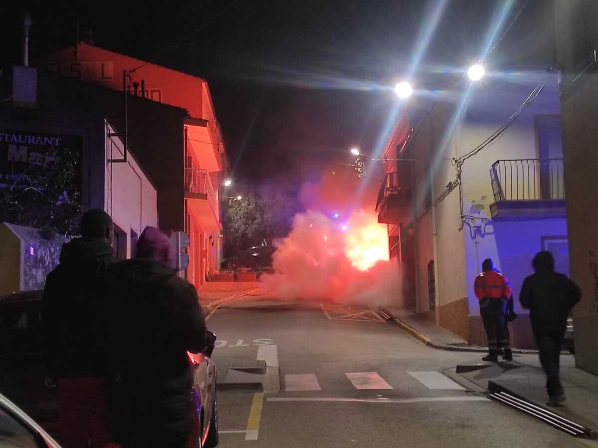 incendi-vehicle-carrer%20migdia-la%20jonquera-13012025