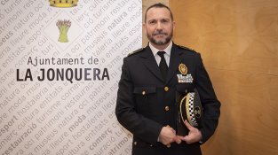 Polítics, agents de seguretat, empresaris i veïns van assistir a la presentació oficial