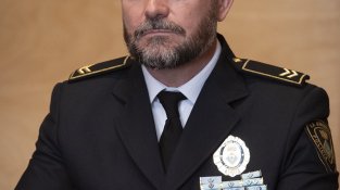 Polítics, agents de seguretat, empresaris i veïns van assistir a la presentació oficial