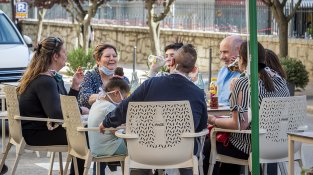 Els jonquerencs van aprofitar per retrobar-se amb amics i familiars