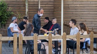 Els jonquerencs van aprofitar per retrobar-se amb amics i familiars