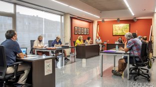 El primer ple presencial post-Covid va reorganitzar la disposició dels regidors