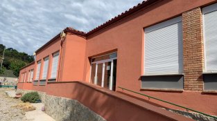 Nova posada a punt de l'escola