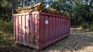 L'extracció es fa manualment, seguint una tècnica ancestral