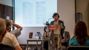 L'acte va ser tot un èxit