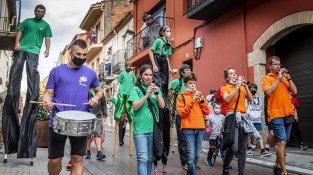 La cercavila va recórrer tot el poble