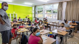 El personal docent va guiar l'alumnat tot el dia