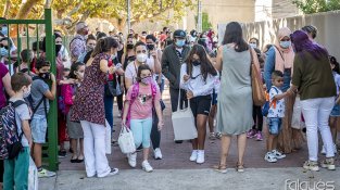 El personal docent va guiar l'alumnat tot el dia