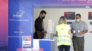 La Jonquera, punt de partida d'un 'foodtruck' que recorrerà tot Europa per agrair als conductors professionals l'esforç que han fet durant la pandèmia