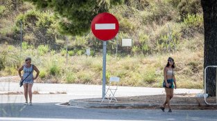 Una imatge que ja torna a ser habitual a la zona de la N-II, a prop de la Jonquera, Agullana i Capmany