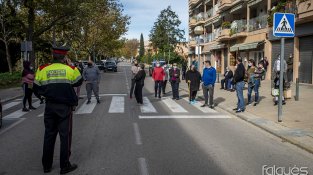 El carrer va estar tallat unes 3 hores