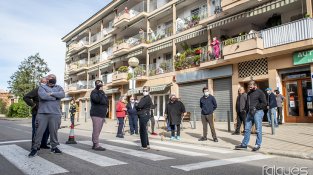 El carrer va estar tallat unes 3 hores