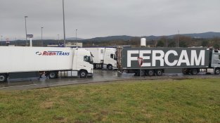 Poca neu però molt de col·lapse, aquest matí, a la Jonquera