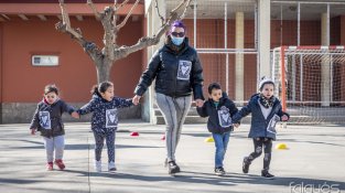 Hi van participar alumnes de l'escola, i també de l'institut