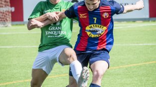 Un instant del partit a les Forques