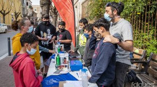 Ahir van muntar una parada al carrer Major
