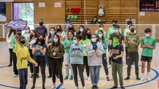 Una de les imatges que va deixar el Mapa de Ball i l'espectacle Pinya protagonitzat per l'IES Jonquera