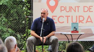 La crònica. Xavier Bosch, sisè convidat al cicle Punt de Lectura a Agullana
