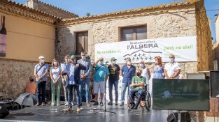 Entitats ecologistes i ajuntaments reivindiquen les energies netes però que "no trinxin el territori".