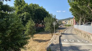 Detingut per exhibicionisme al Paseig del Riu Llobregat