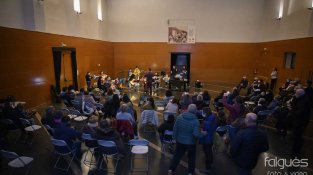 Concert i xocolatada per donar la benvinguda a les festes de Nadal amb l'encesa de l'enllumenat