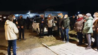 Imatge de la concentració d'avui davant parc de bombers de la Jonquera