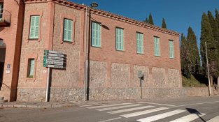 La nau central de l'asil funciona com a centre de dia