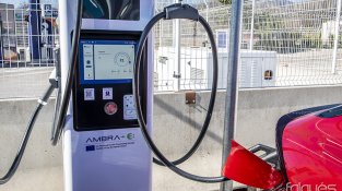 Diverses autoritats van assistir a la inauguració del 'hub', ahir al matí