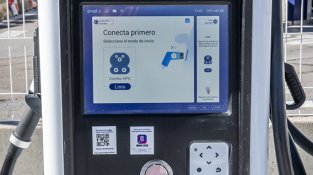 Diverses autoritats van assistir a la inauguració del 'hub', ahir al matí