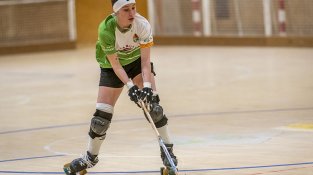 Les noies es van imposar en un partit molt seriós contra el CH Vilassar