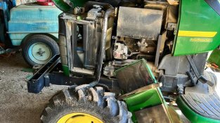 Els lladres també han provocat diverses destrosses (cliqueu per ampliar)