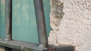 Els lladres també han provocat diverses destrosses