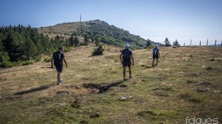 El CEJ es prepara per a la 75a travessa de la Jonquera a Portbou. Imatge d'arxiu.