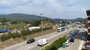 S'escapa de l'hospital de Fiegueres i la troben en el dipòsit de grues de la Jonquera