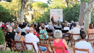 Hi van assistir més d'un centenar de persones