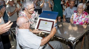 L'homenatge es va convertir en una festa popular