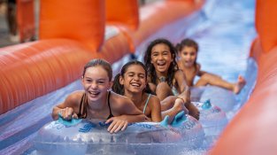 La Nit Jove de dissabte va ser multitudinària