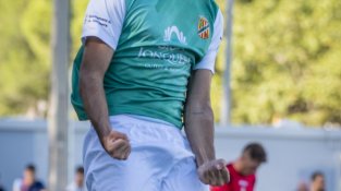 Els verd-i-blancs van debutar a les Forques