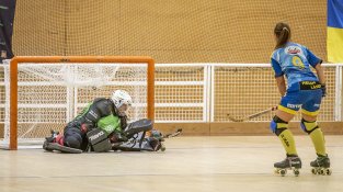 La primera victòria del Jonquerenc femení, en imatges