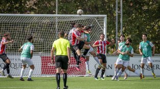 La nova victòria de la UE La Jonquera davant l'UE Porqueres, en imatges