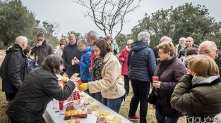 Després de la missa i el concert s'ha fet un aperitiu popular