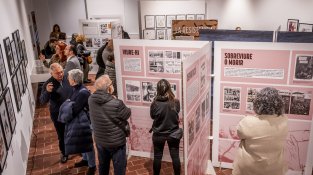 La mostra atrau l'atenció de petits i grans