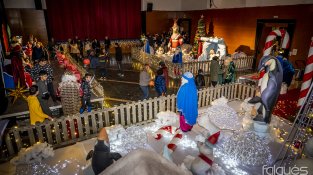 Després de la cavalcada, els Reis van muntar el seu campament a la sala de la societat