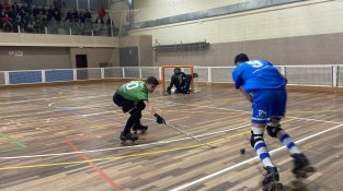 La grada figuerenca també es va omplir d'aficionats jonquerencs