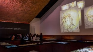 Diversos grups d'estudiants visiten periòdicament les instal·lacions