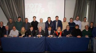 Tots els membres de la llista, durant la presentació