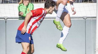 La victòria del primer equip de la UE La Jonquera, en imatges