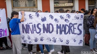 Desenes de persones van sortir al carrer per reclamar igualtat