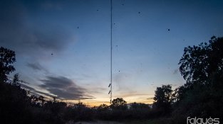 Les antenes són visibles des de quilòmetres de distància