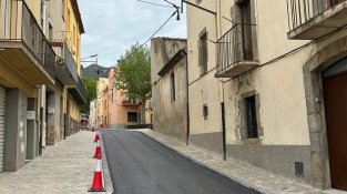 Aquesta setmana s'ha asfaltat tot el vial